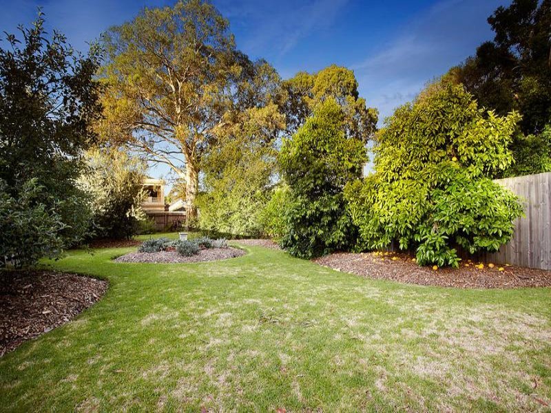 29 Parkhill Road, Kew image 9