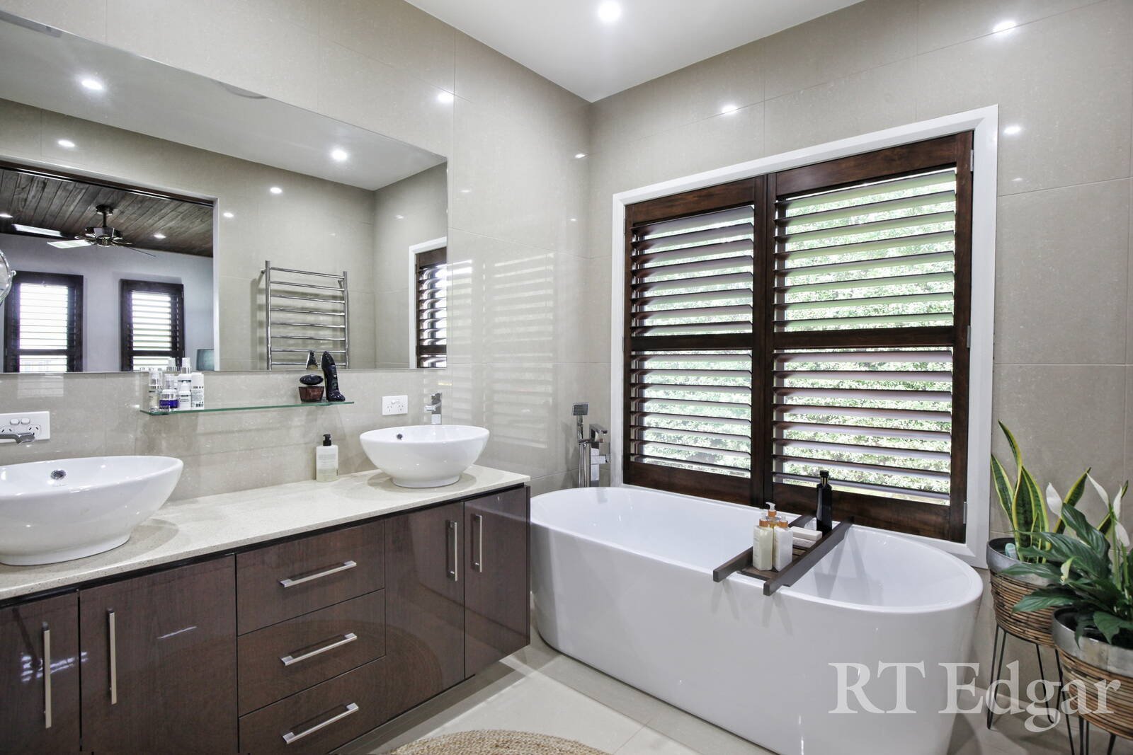 Property Gallery Thumbnail 7