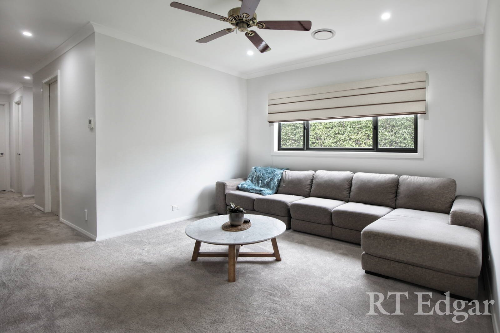 Property Gallery Thumbnail 10