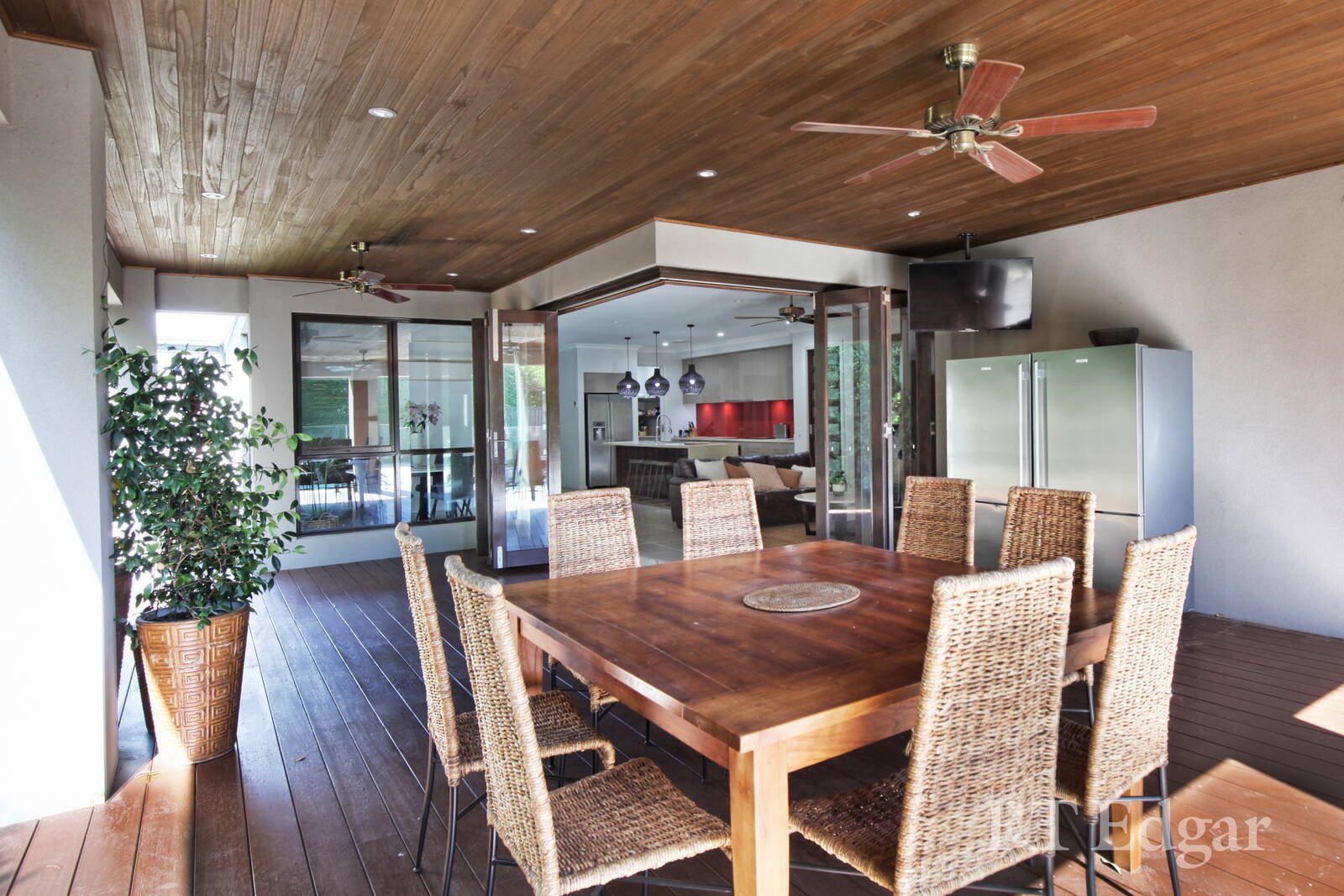 Property Gallery Thumbnail 11