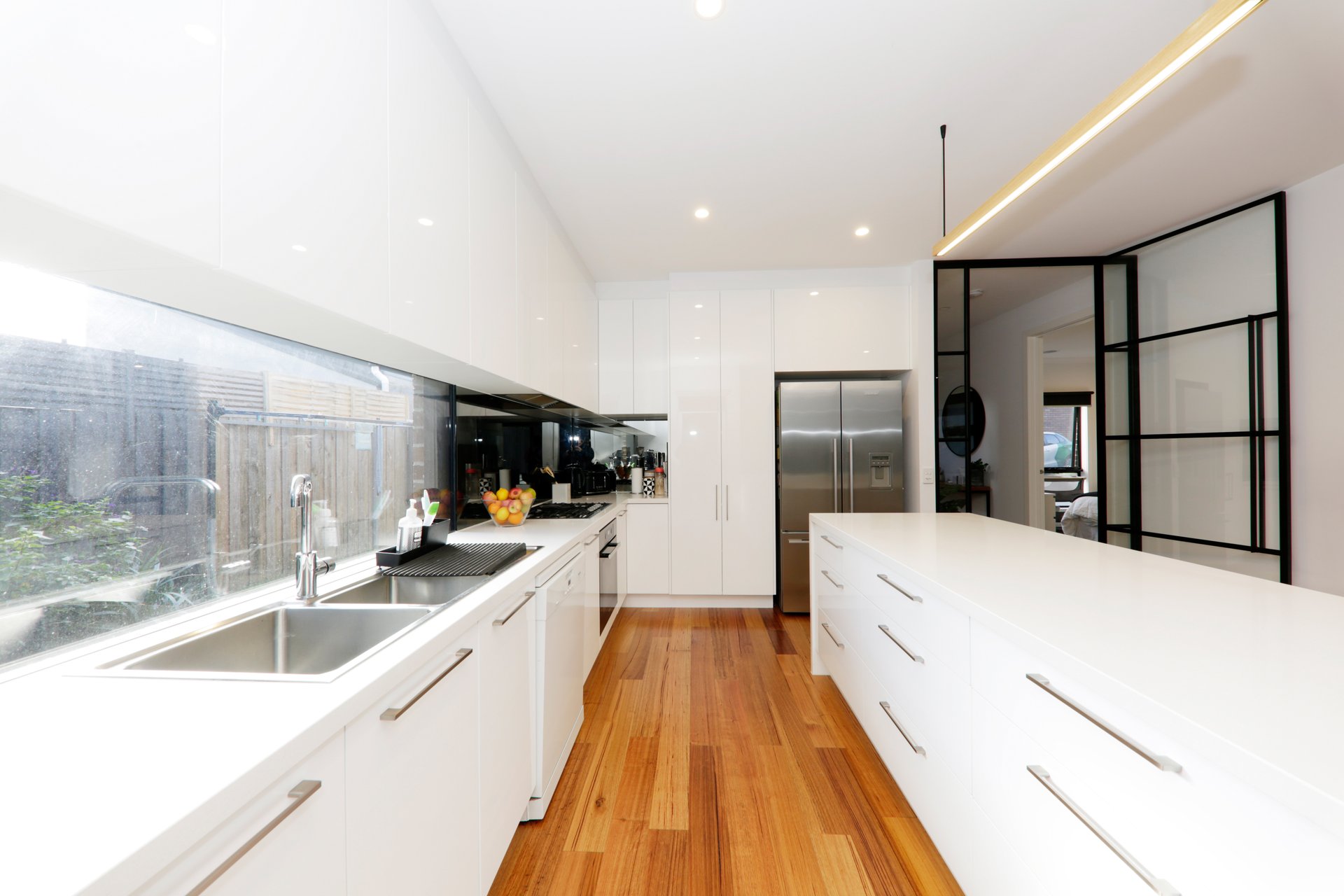2/9 Paulette Court, Scoresby image 2