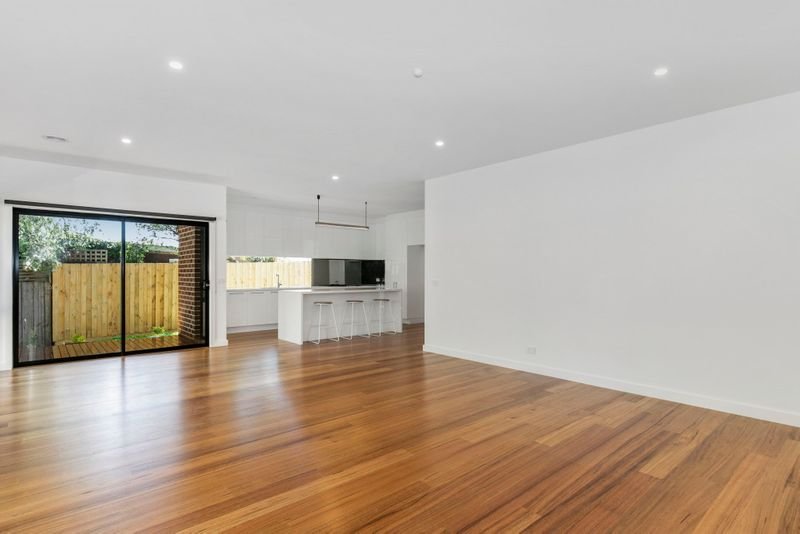 2/9 Paulette Court, Scoresby image 7