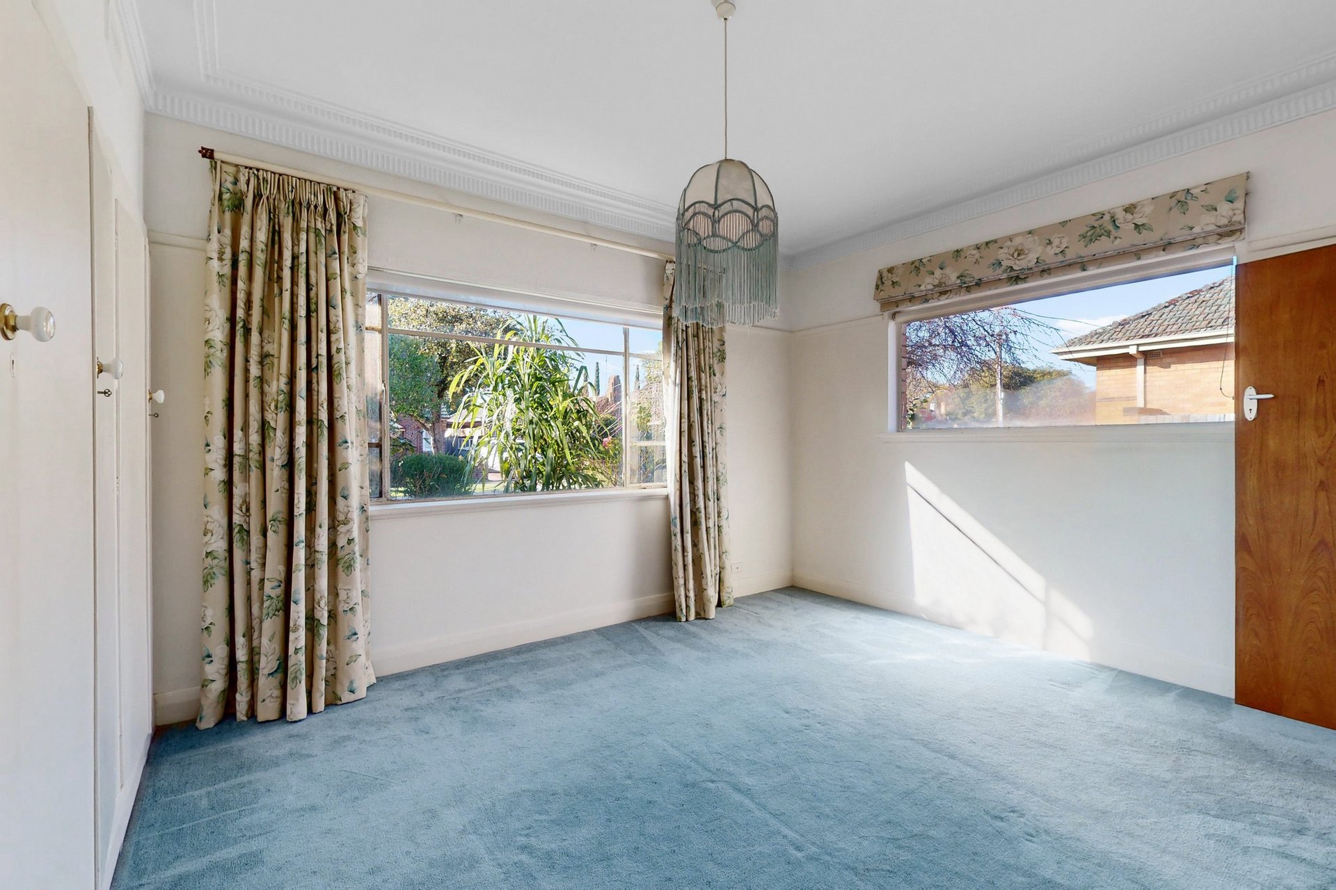 29 Peterleigh Grove, Essendon image 10