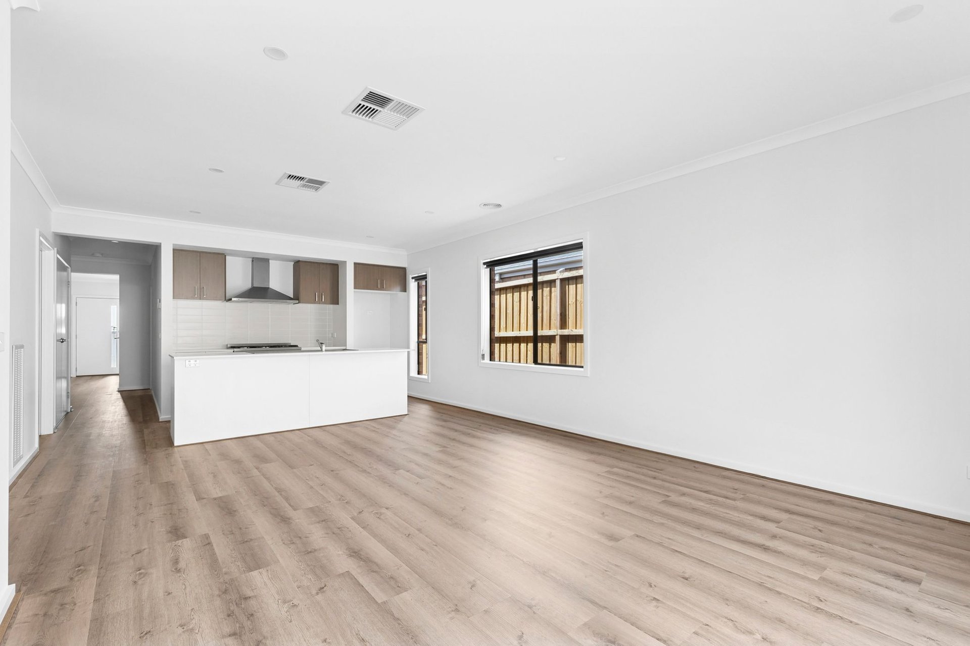 29 Pigeon Street, Charlemont image 2