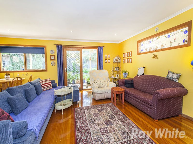 29 Plymouth Street, Glen Waverley image 6