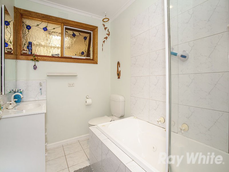 29 Plymouth Street, Glen Waverley image 9