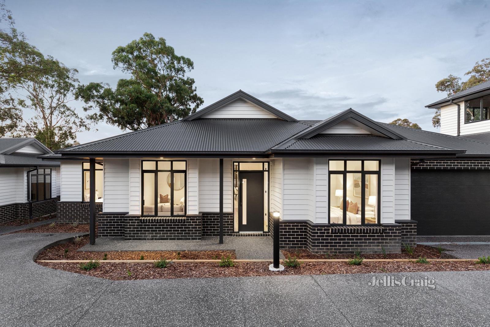 2/9 Price Avenue, Montmorency image 1