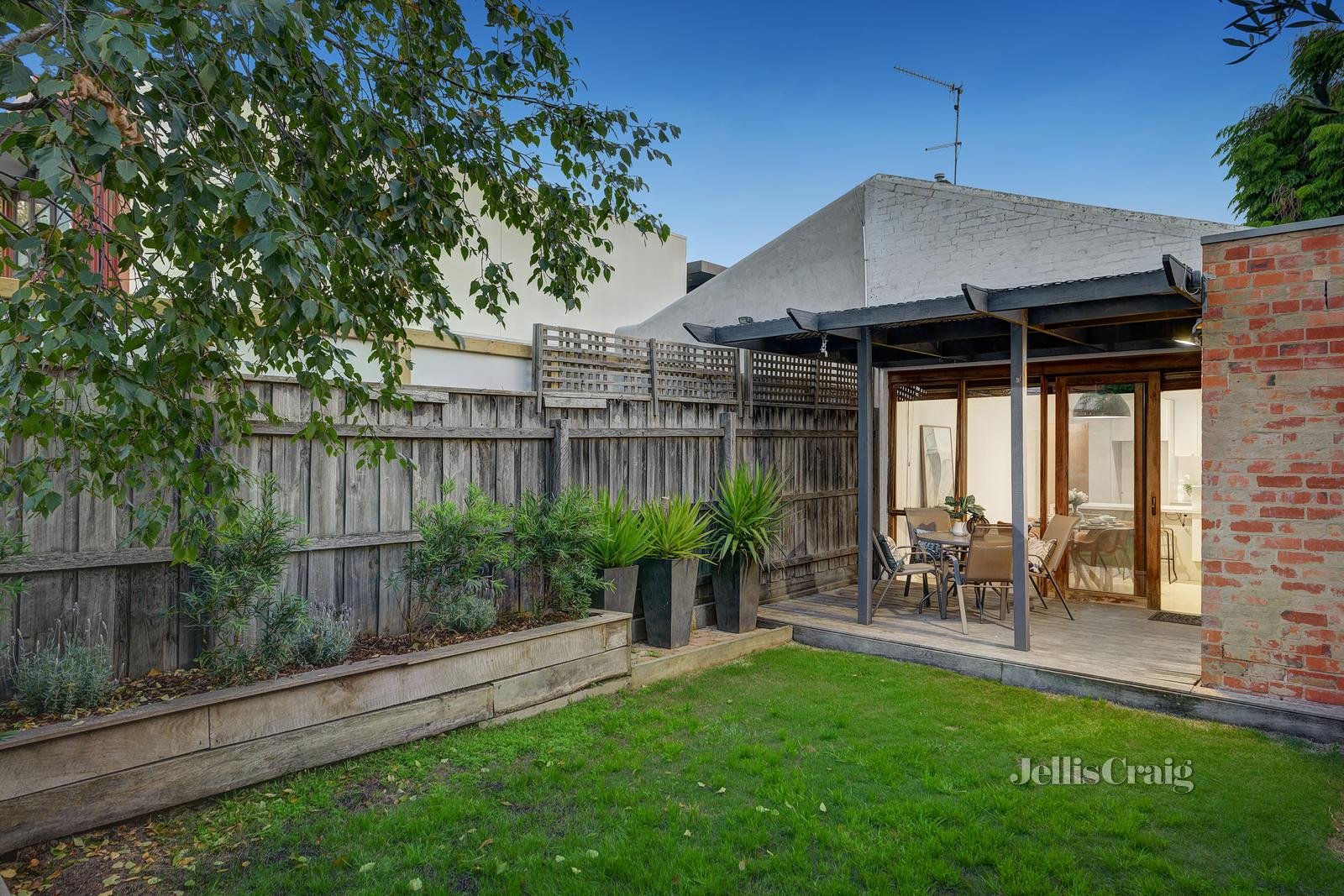 29 Raleigh Street, Prahran image 7