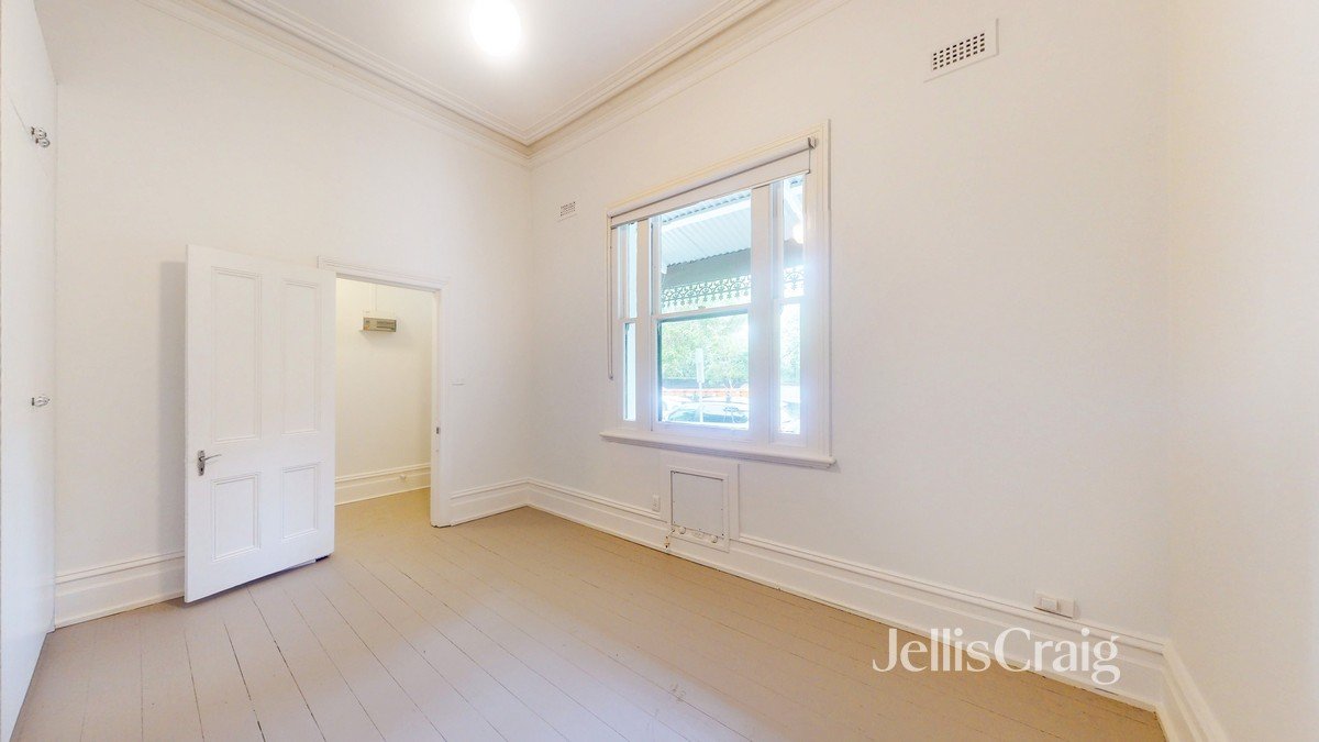 29 Raleigh Street, Windsor image 3