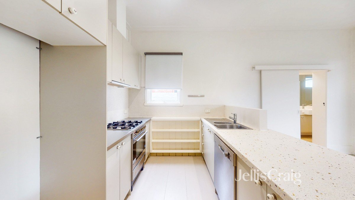 29 Raleigh Street, Windsor image 4