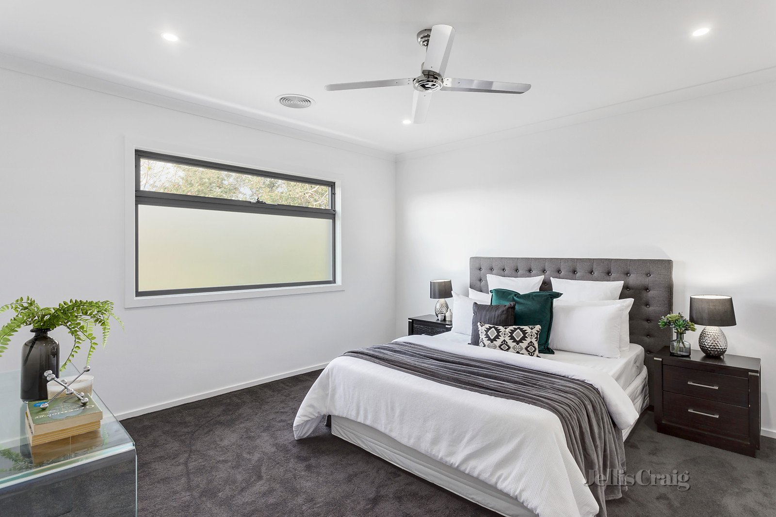 2/9 Ralton Avenue, Glen Waverley image 8