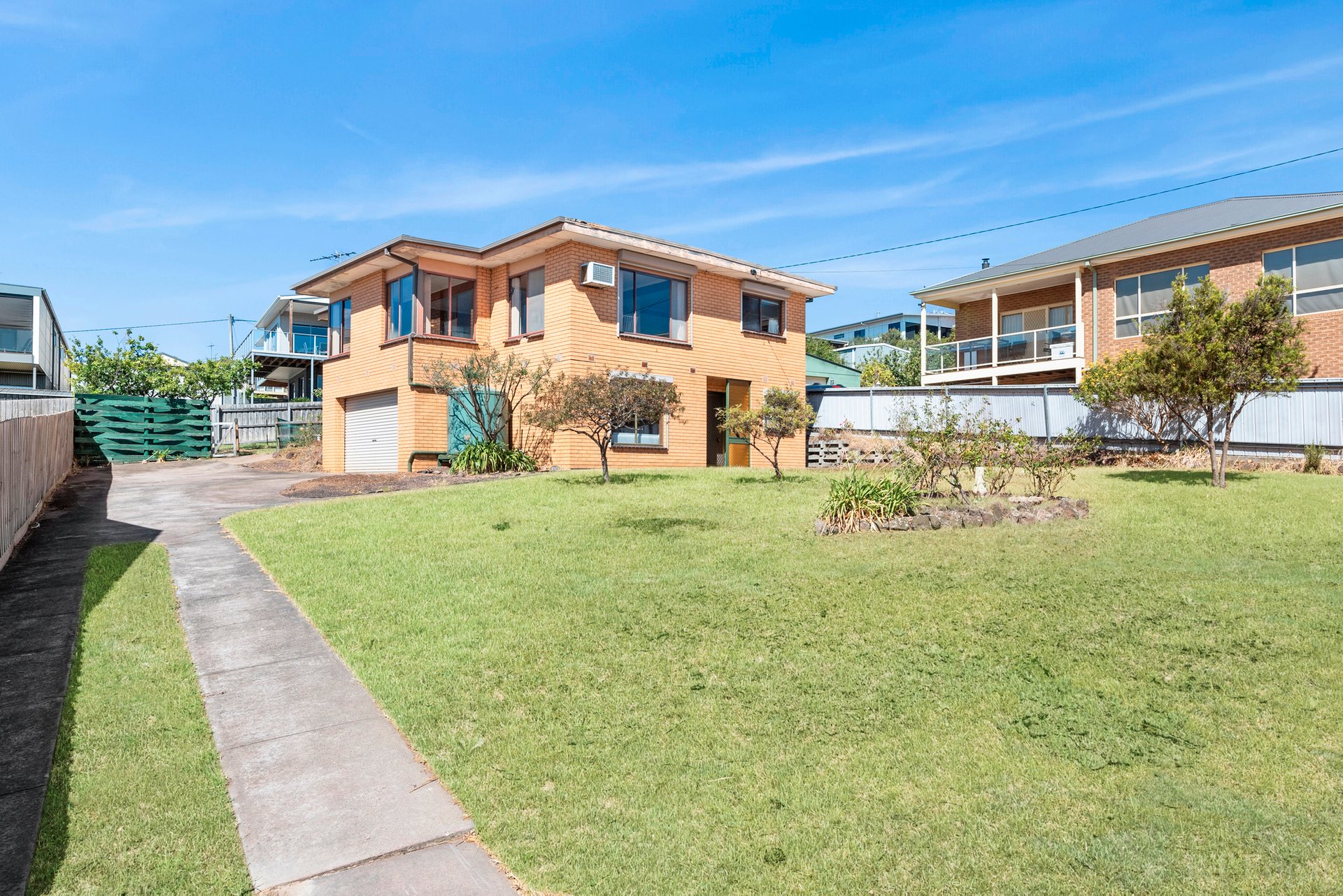 Property Gallery Thumbnail 2