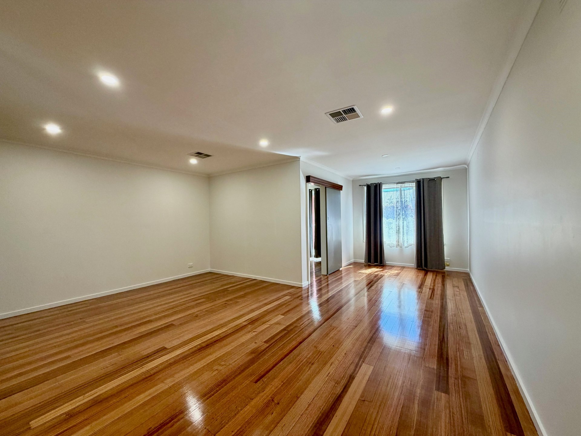 29 Reserve Road, Ringwood image 4