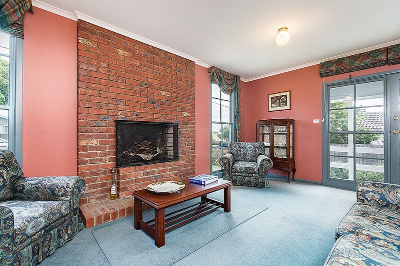 29 Roslyn Road, Belmont image 3