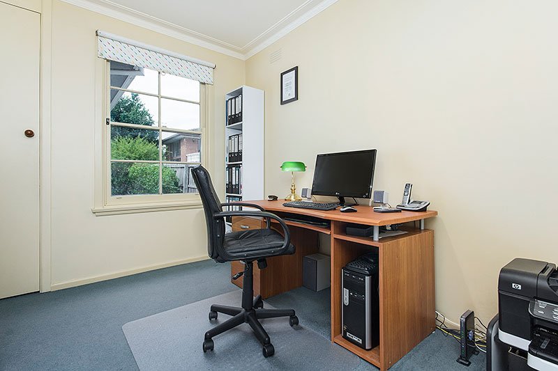 29 Roslyn Road, Belmont image 12