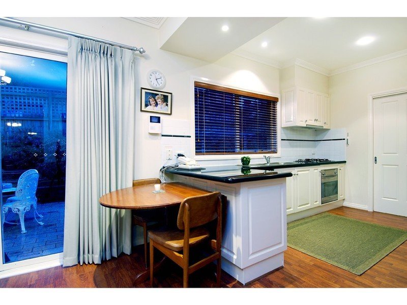 2/9 Ruby Street, Balwyn image 3