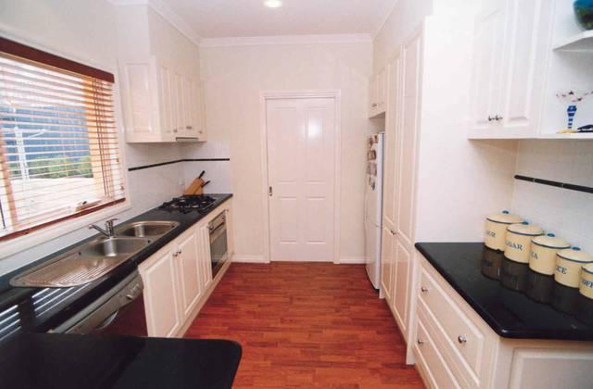 2/9 Ruby Street, Balwyn image 3