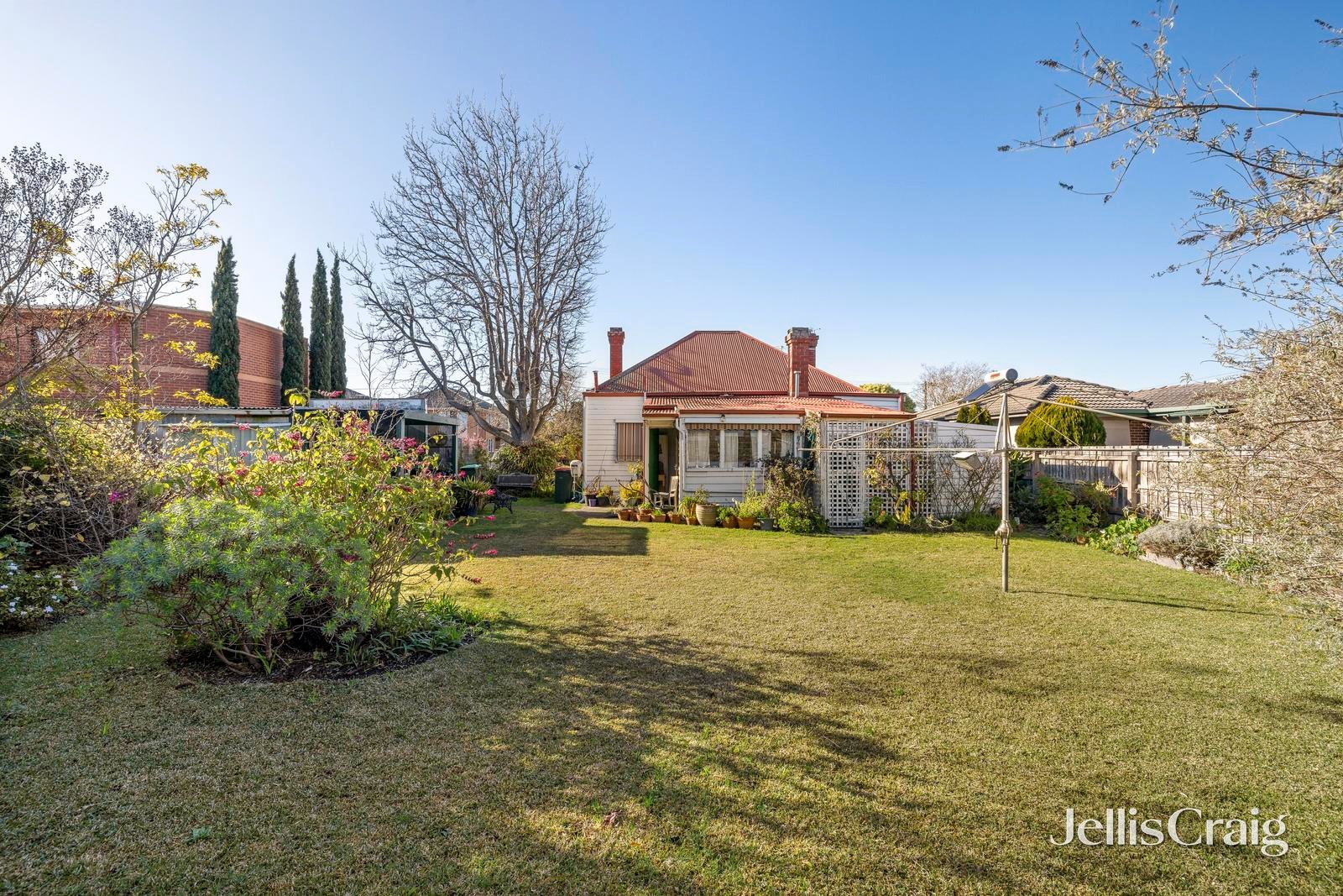 29 Shepparson Avenue, Carnegie image 9