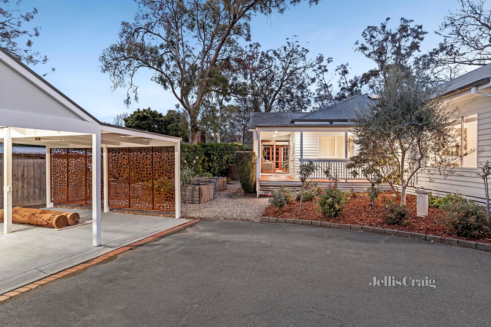 29 Smith Avenue, Croydon image 18