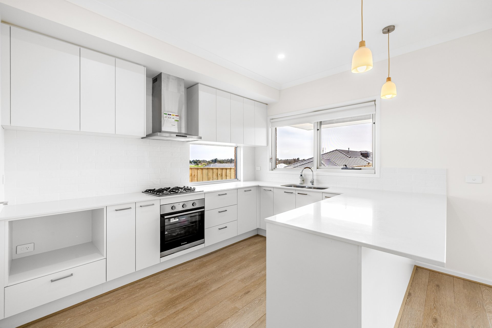 Property Gallery Thumbnail 4