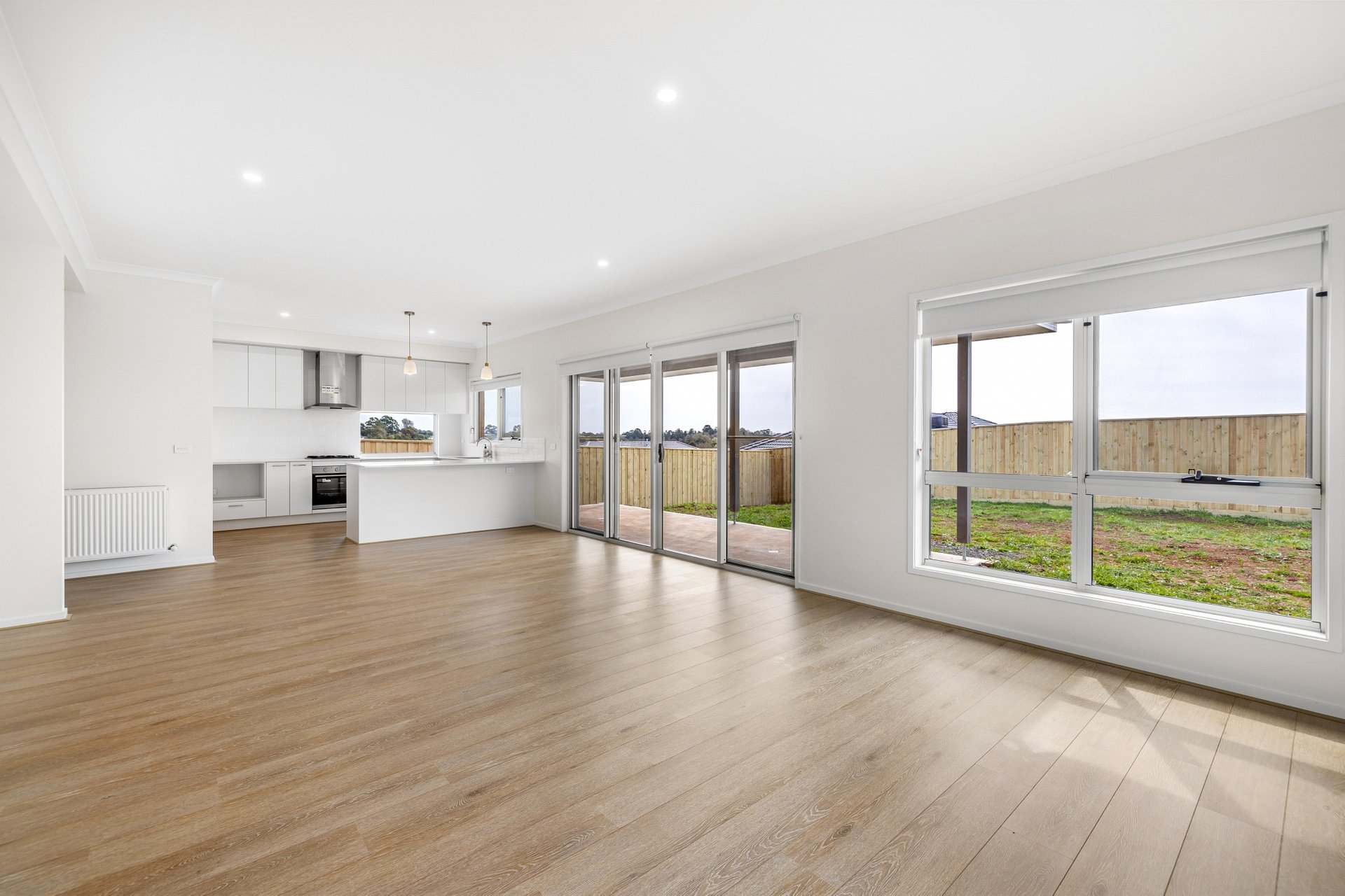 Property Gallery Thumbnail 3