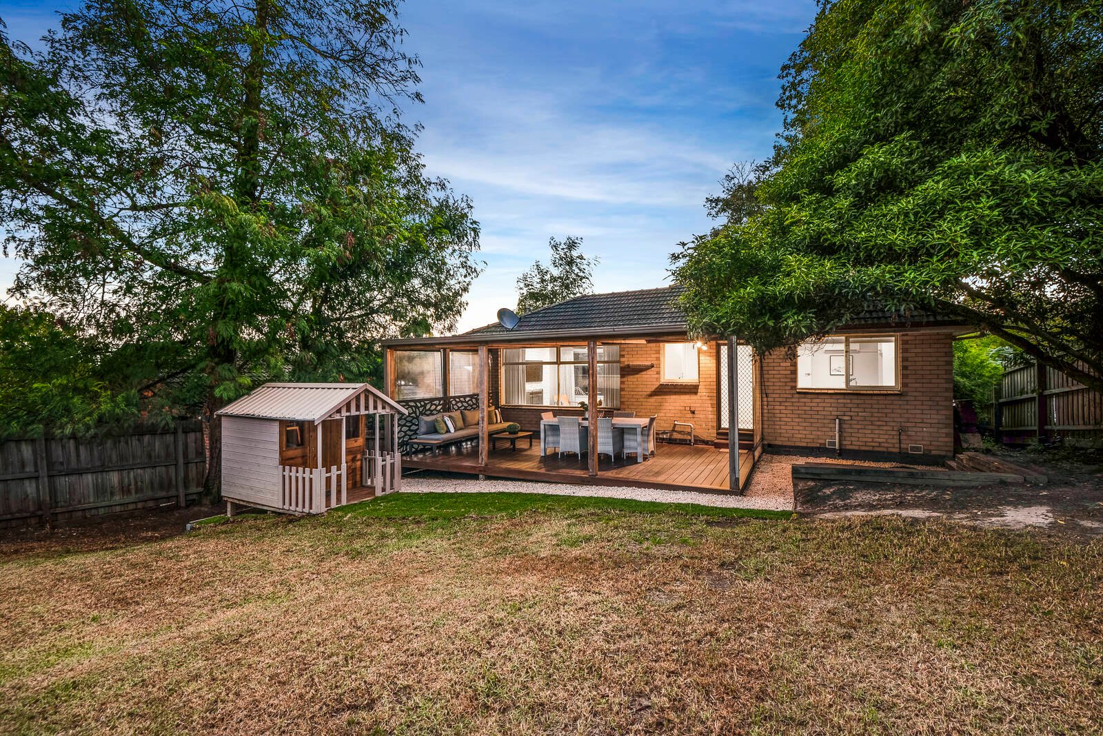 Property Gallery Thumbnail 11