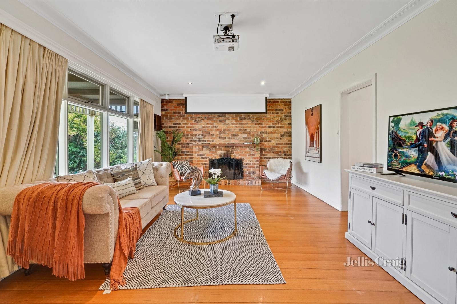 29 Talbot Road, Mount Waverley image 2