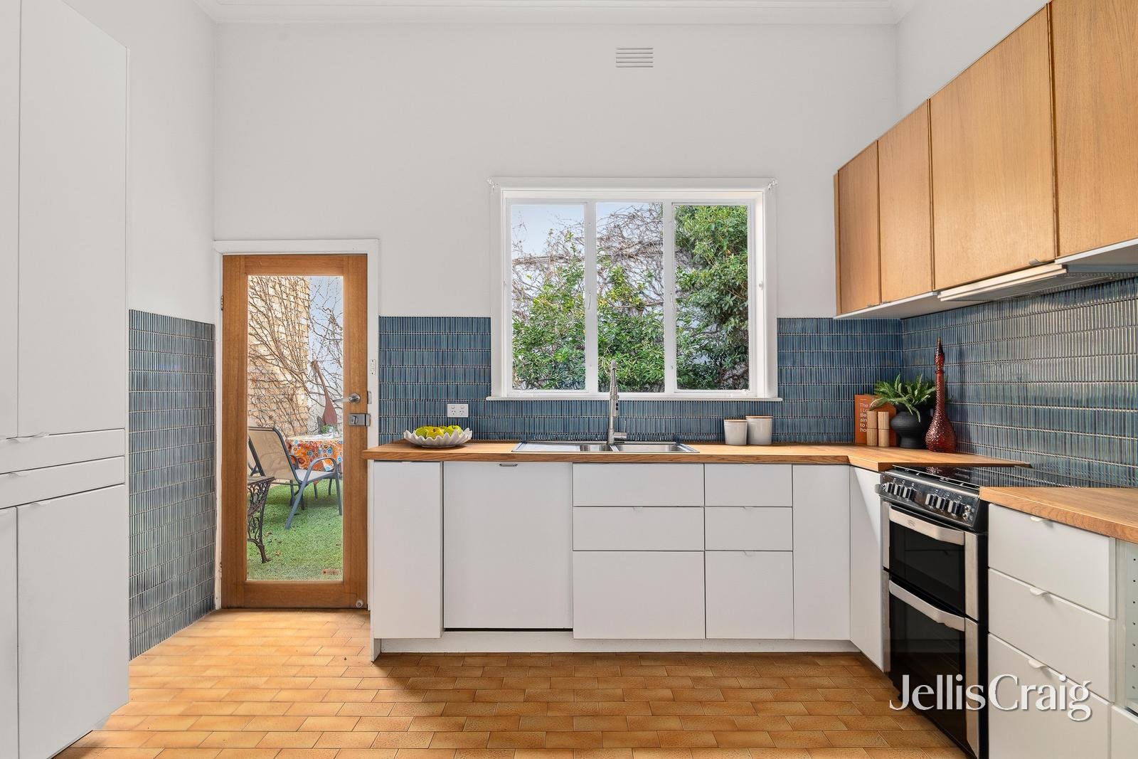 29 Talbot Street, Brunswick image 2