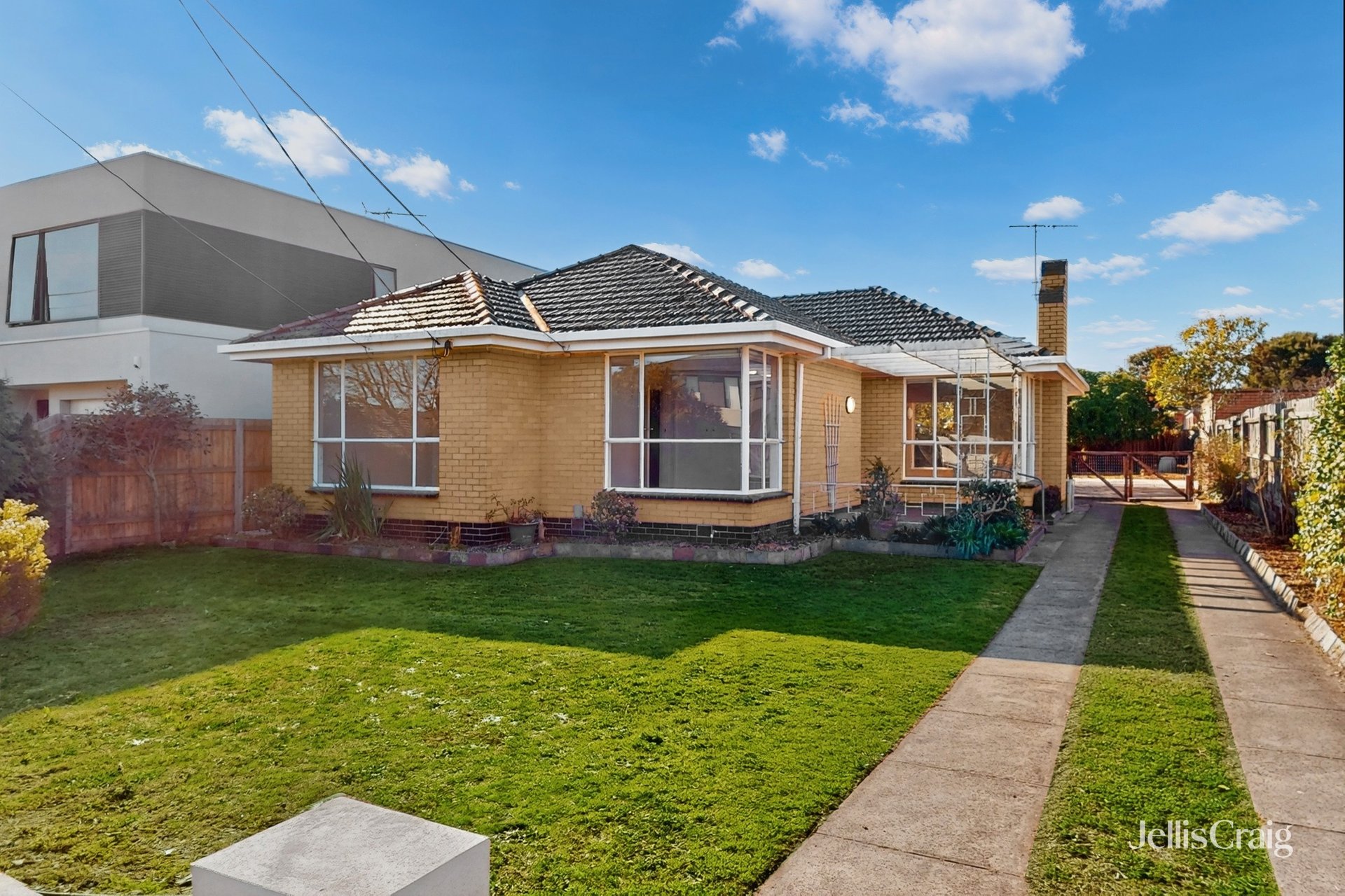 29 Thomasina Street, Bentleigh East image 6