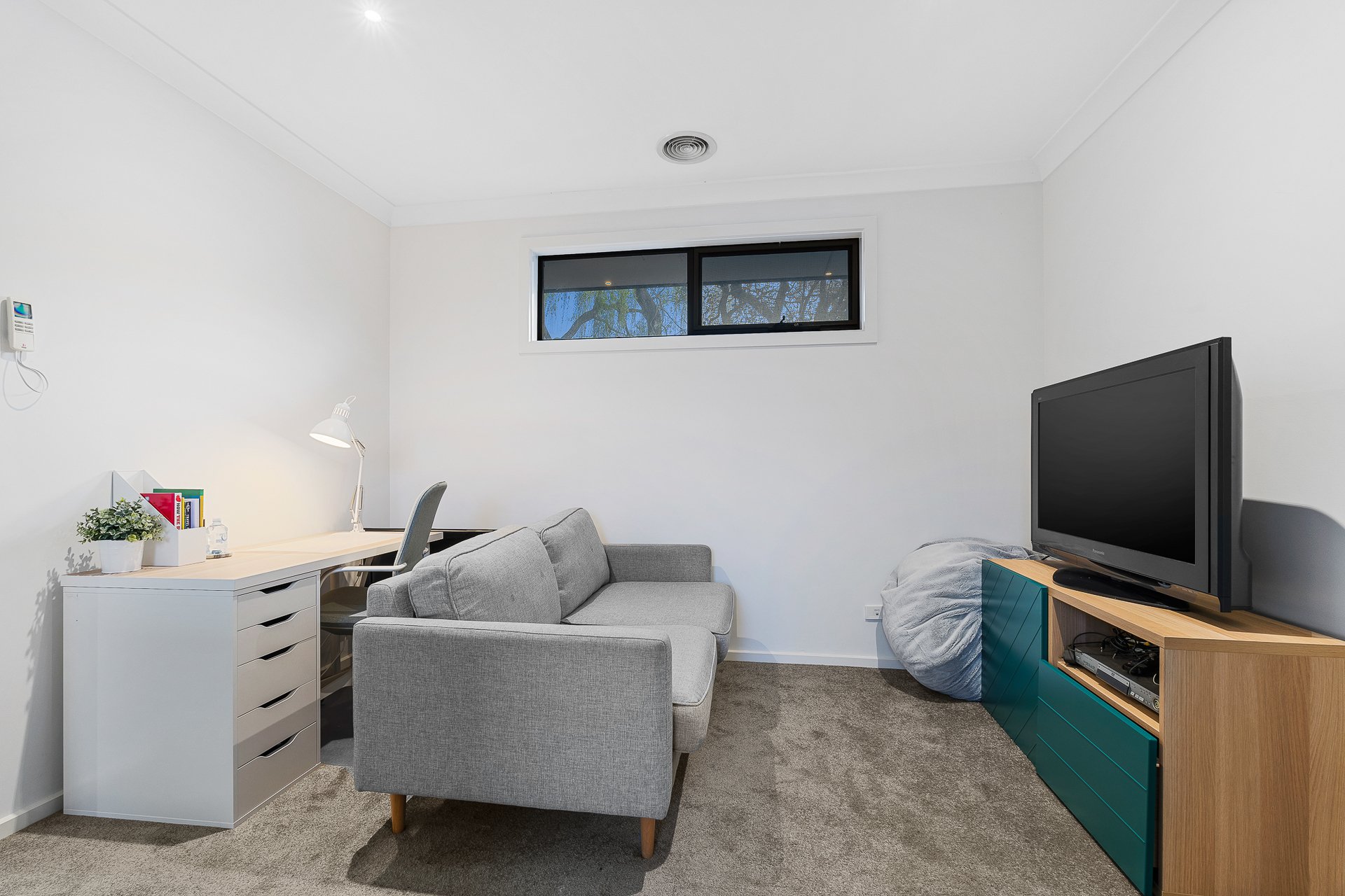 2/9 Valency Court, Mitcham image 10