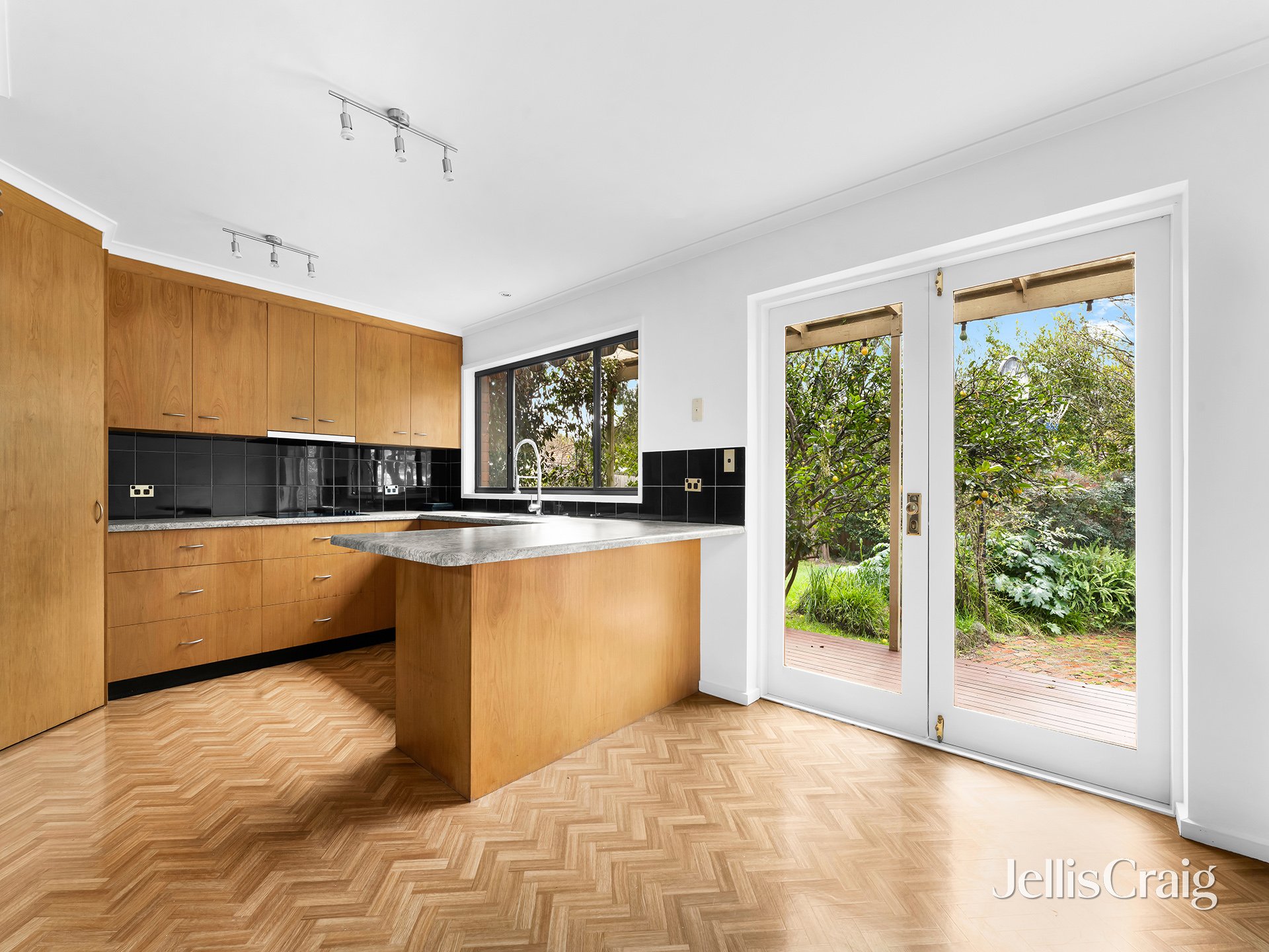 29 Victor Crescent, Forest&nbsp;Hill image 1