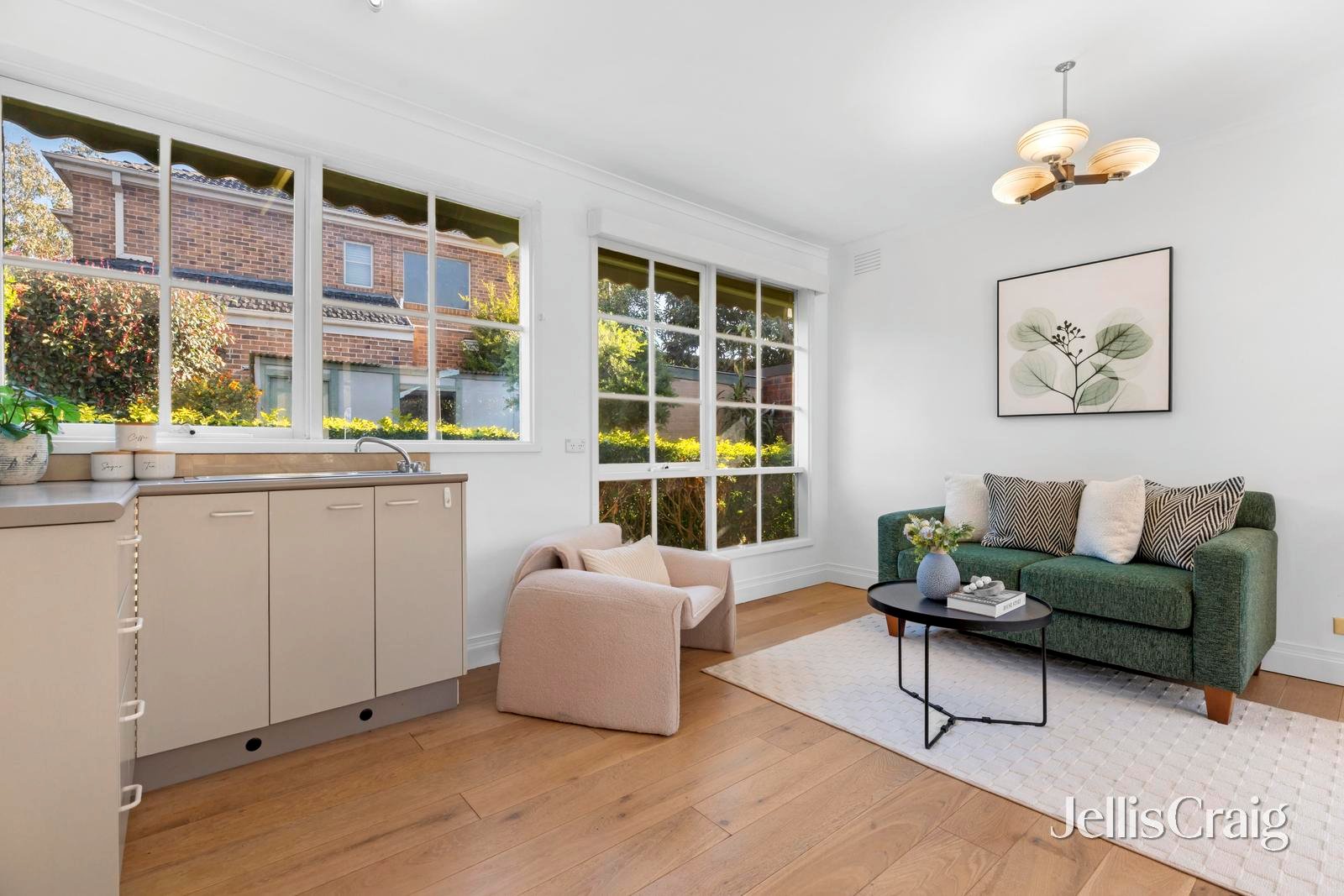 29 Wadham Parade, Mount&nbsp;Waverley image 4