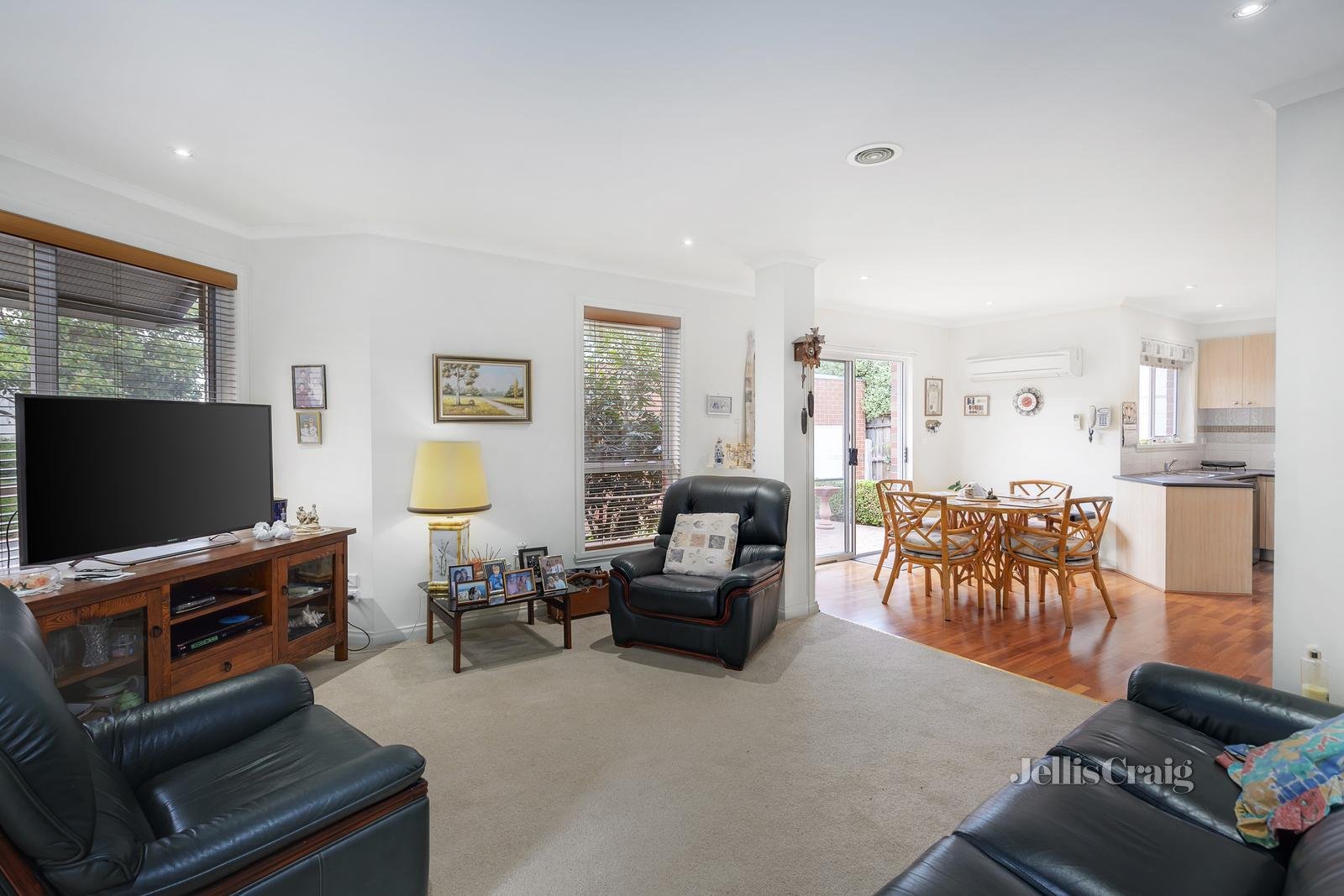 2/9 Watson Street, Macleod image 4