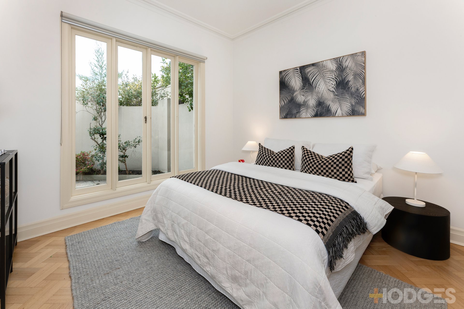 2 / 9 Well Street Brighton