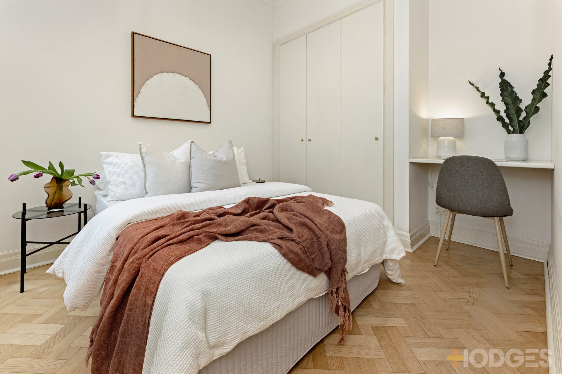 2 / 9 Well Street Brighton