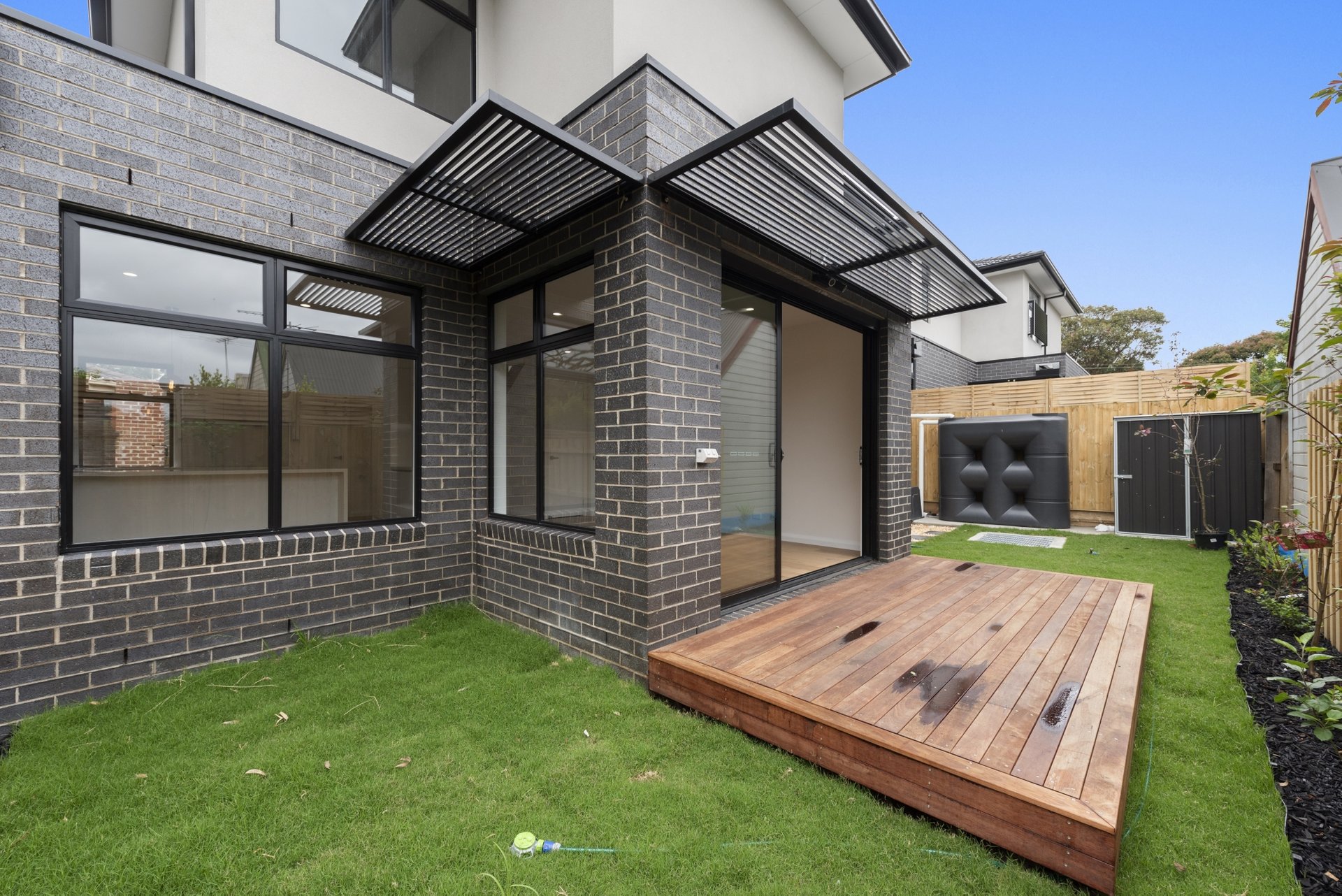 2/9 Wimmera Street, Box Hill North image 6