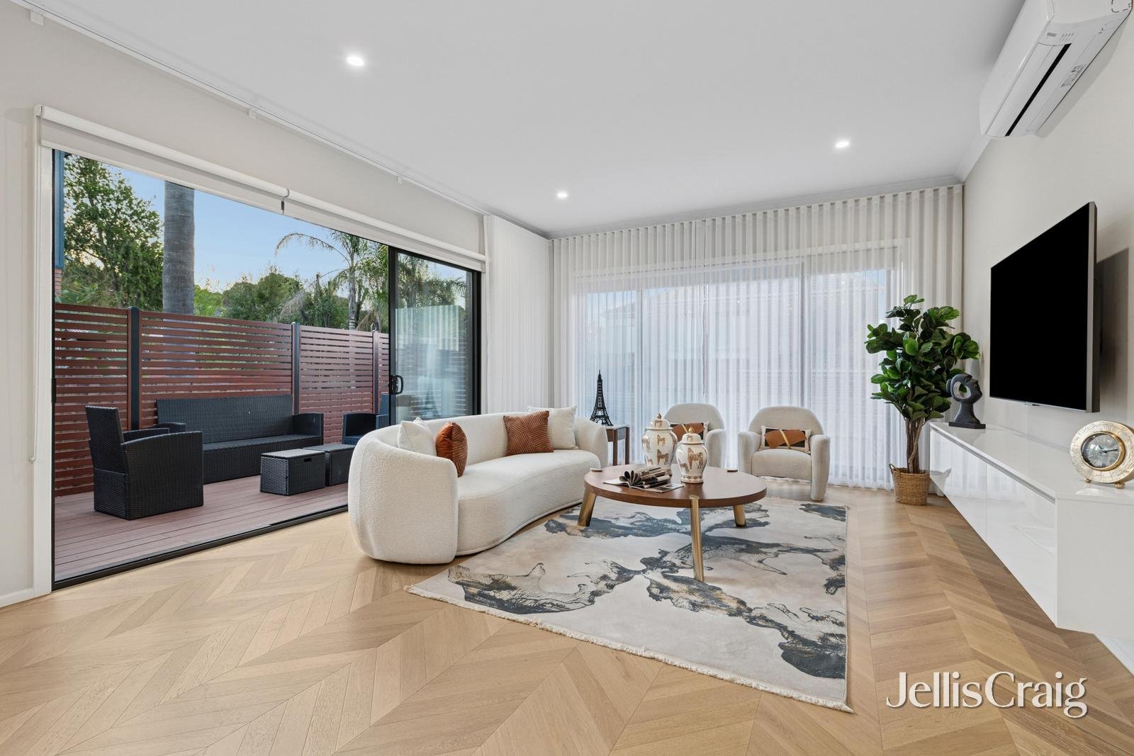 29 Winbrook Court, Doncaster image 1