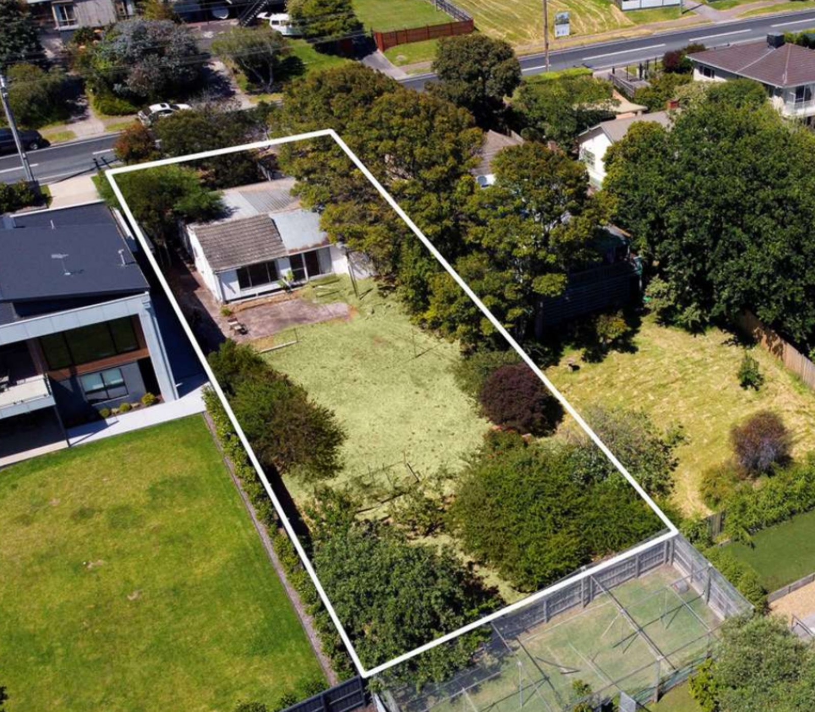 Property Gallery Thumbnail 6