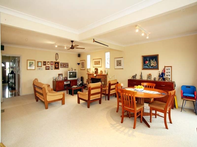 290 Springfield Road, Nunawading image 3