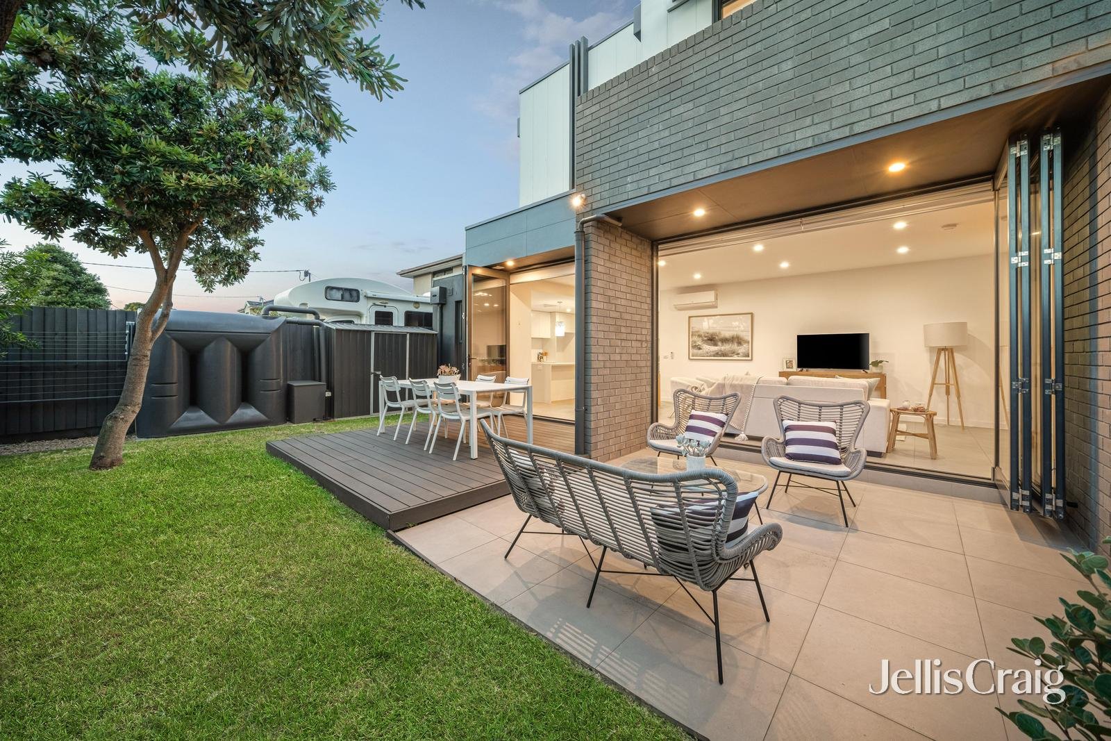 290 Station Street, Chelsea image 12