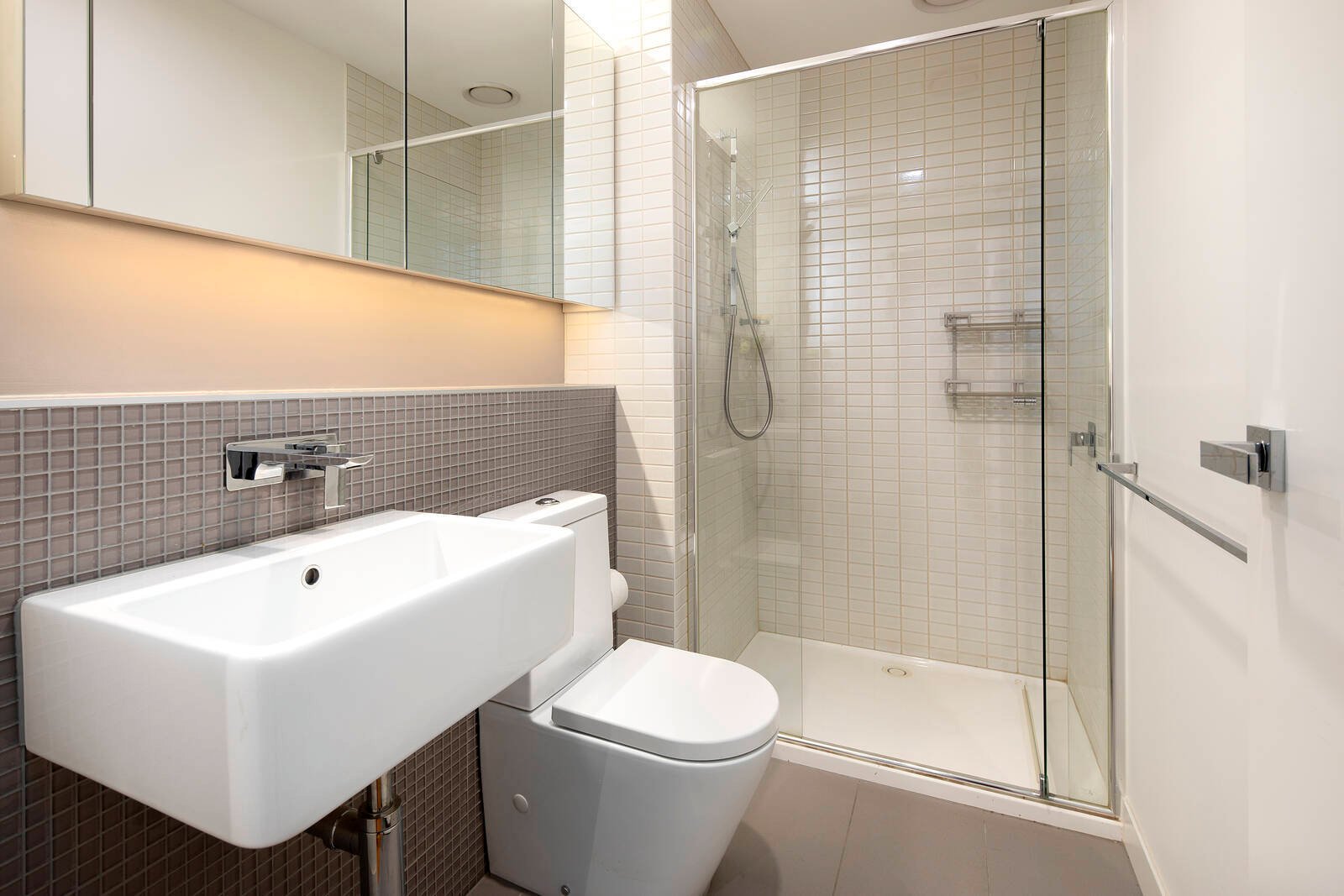 Property Gallery Thumbnail 7
