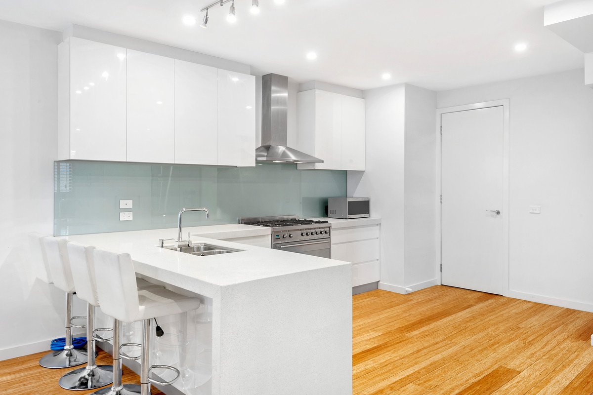 2/91 Earl Street, Kew image 3