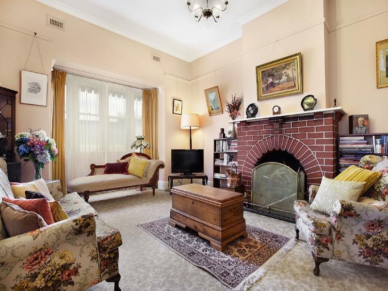 291 Mont Albert Road, Surrey Hills image 3