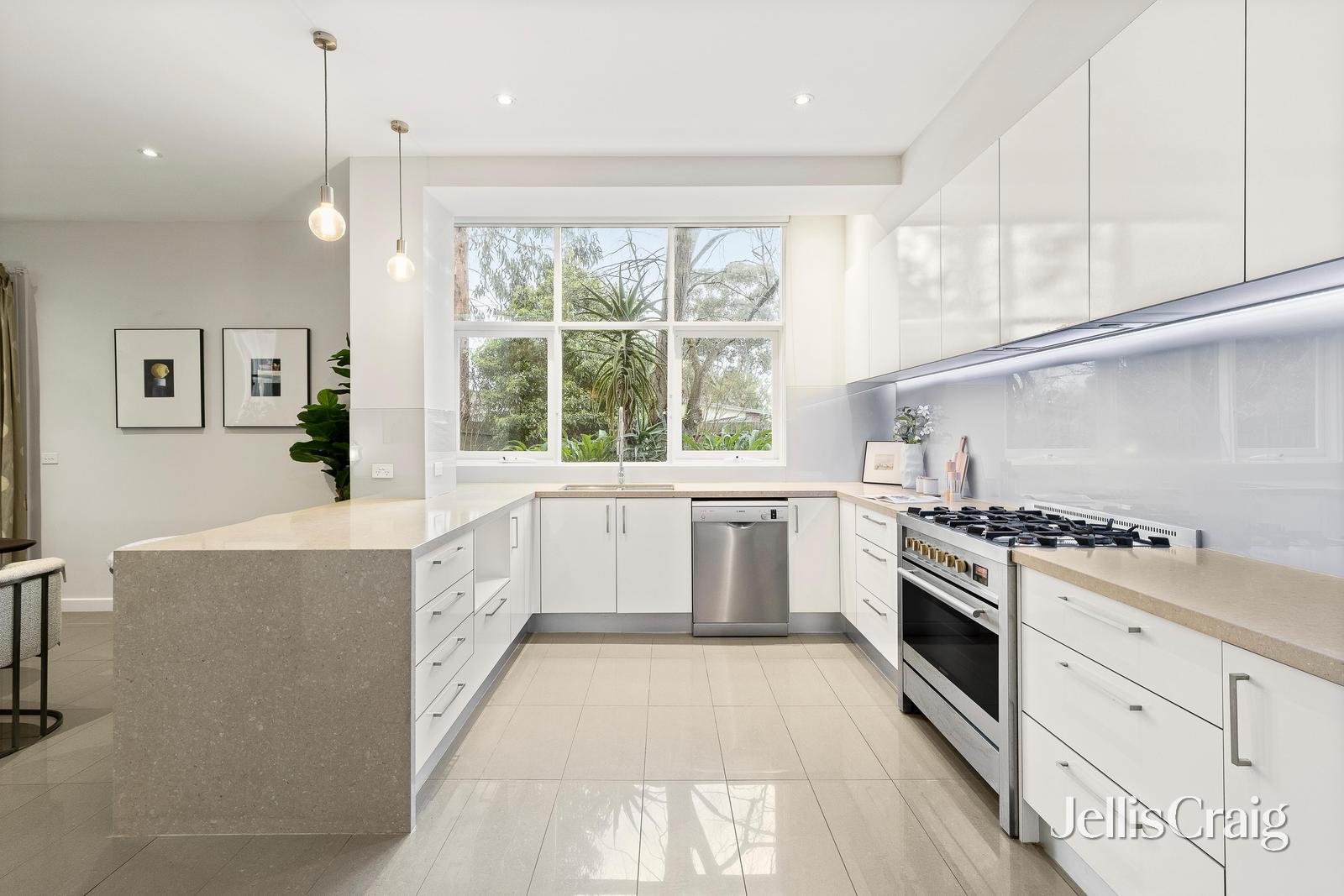 2/91 Morack Road, Vermont&nbsp;South image 3