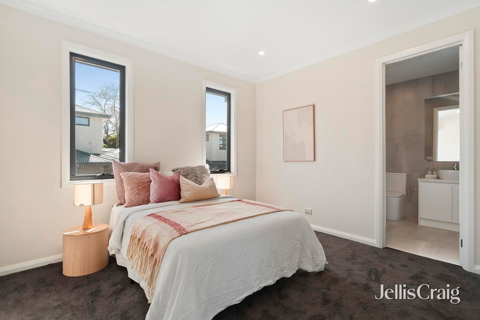 2/91 Wantirna Road, Ringwood image 7