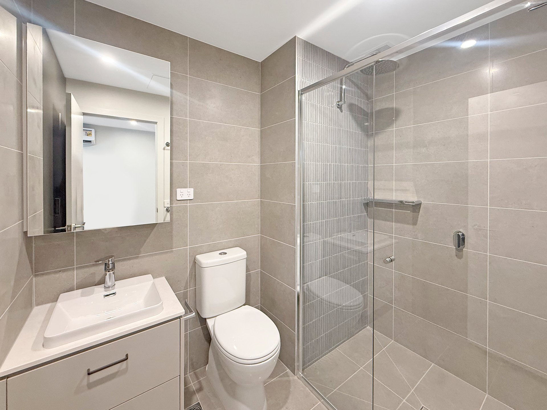 29/104 Colac Road, Highton image 5