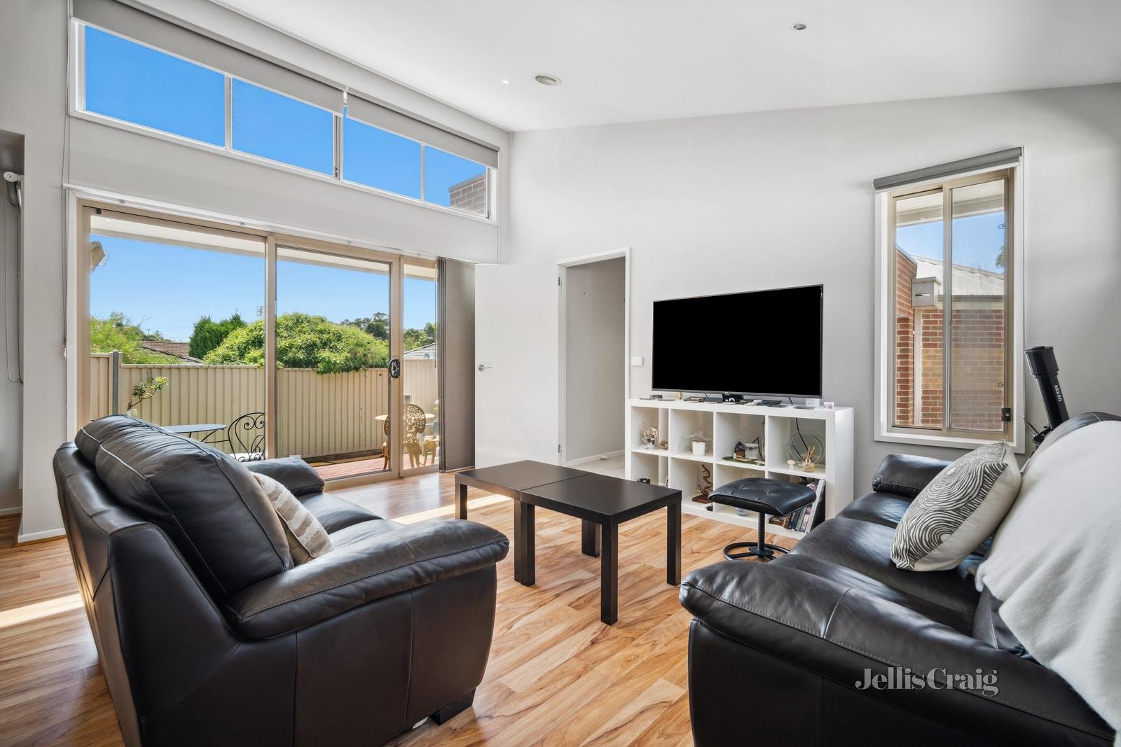 2/914 Havelock Street, Ballarat North image 3