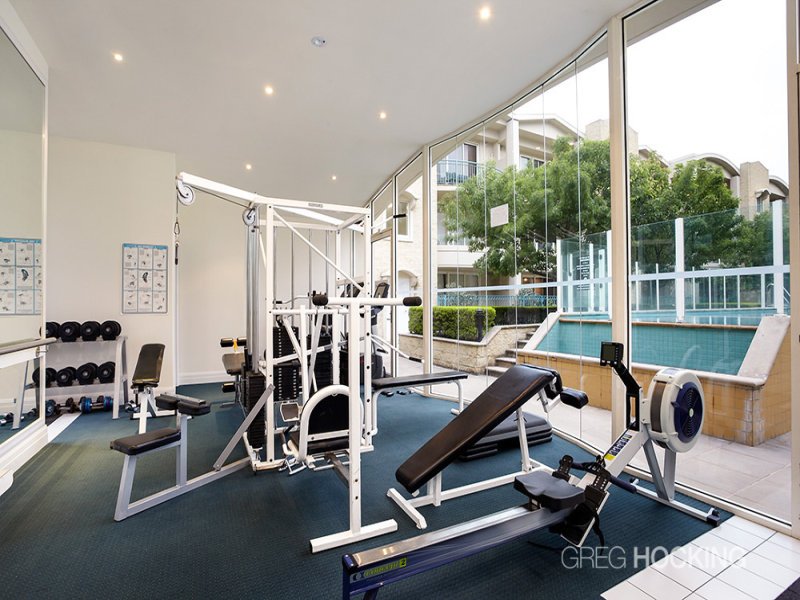 29/156 Beaconsfield Parade, Albert Park image 9