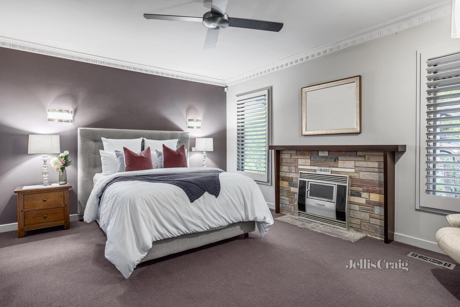 292 Jumping Creek Road, Warrandyte image 5