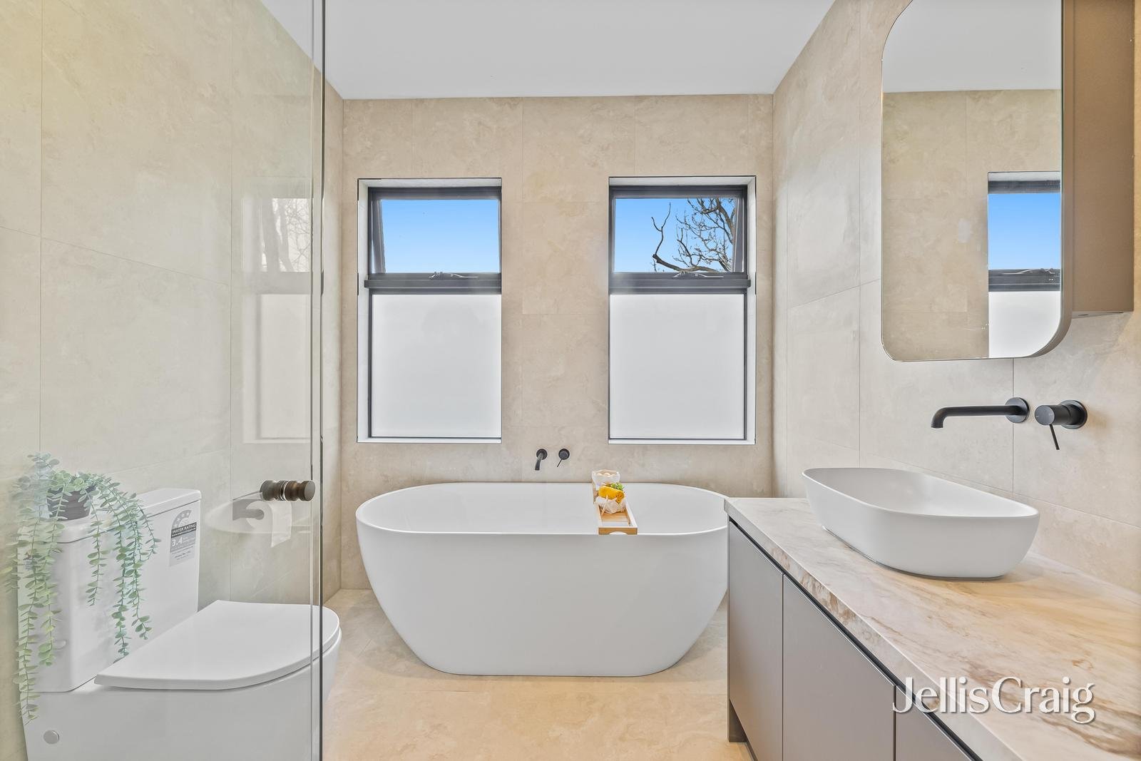 2/92 Kenmare Street, Mont Albert image 11